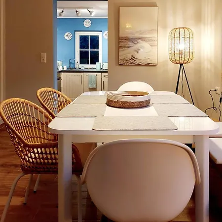 3 Bedroom Gorgeous In *