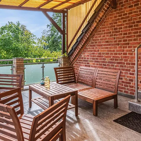 3 Bedroom Gorgeous In * Neukloster